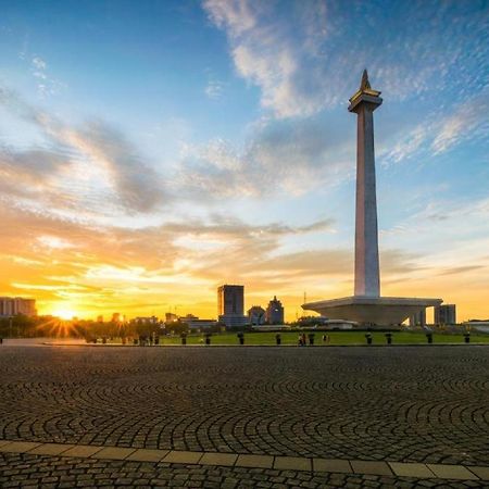 Hi Hotel Senen Jakarta Kültér fotó