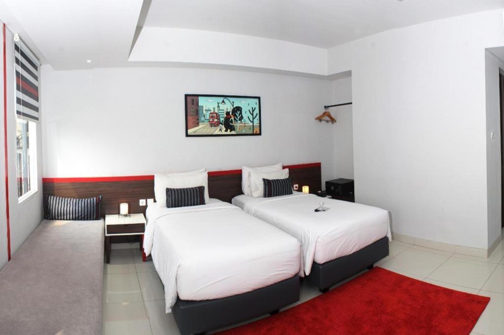 Hi Hotel Senen Jakarta Kültér fotó