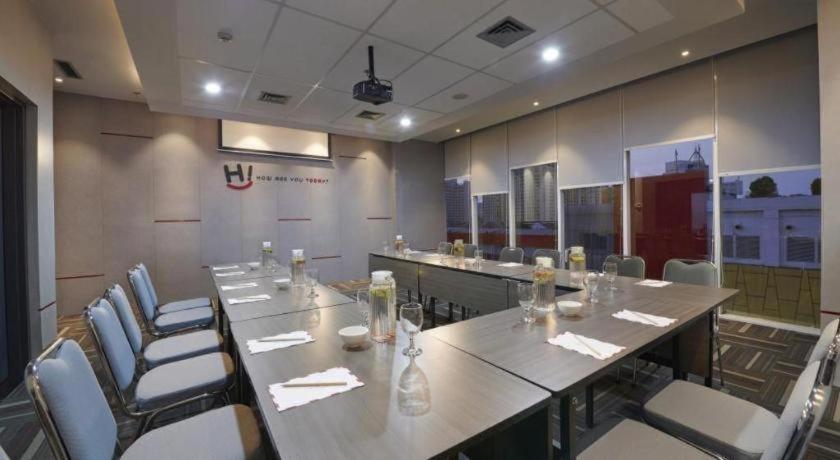 Hi Hotel Senen Jakarta Kültér fotó